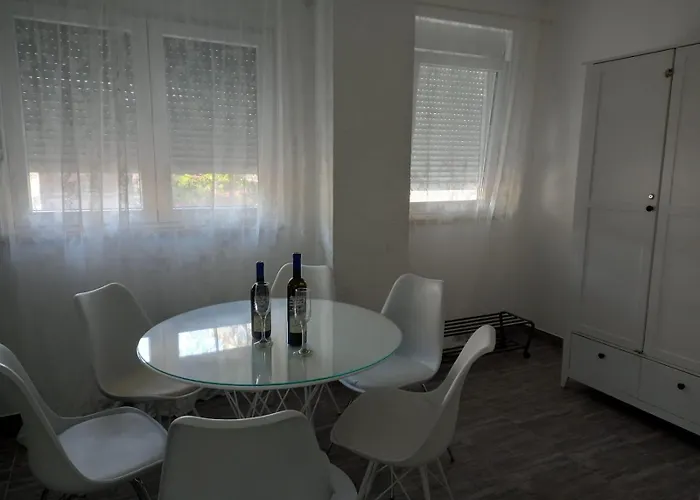 Iva Gradac (Split-Dalmatia)