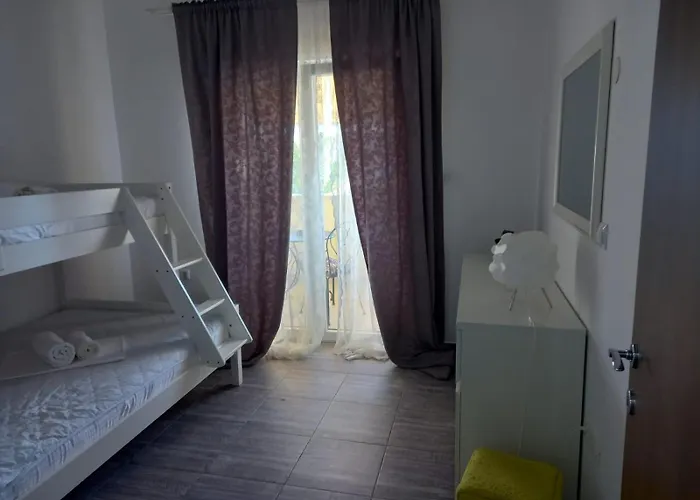 Iva Gradac (Split-Dalmatia)